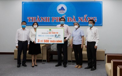 Nghĩa cử đẹp tiếp sức cho tâm dịch Đà Nẵng