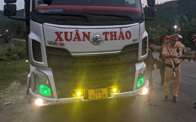 Đà Nẵng: Phát hiện xe tải vận chuyển 6.000 sản phẩm không rõ nguồn gốc