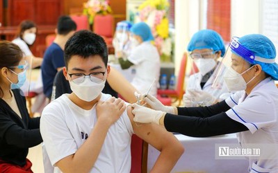 Ngày 22/3: Thêm 18 ca mắc mới, có 4 ca nặng đang điều trị
