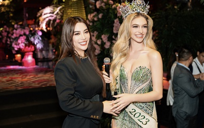 Trương Ngọc Ánh khoe nhan sắc cuốn hút bên cạnh Hoa hậu Trái đất 2023