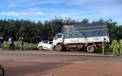 Tai nạn thảm khốc giữa xe tải và xe ô tô con khiến 3 người tử vong