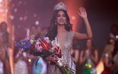 Đại diện Ấn Độ đăng quang Miss Universe 2021