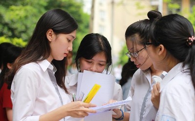 123 thí sinh đầu tiên trúng tuyển vào Đại học Y Hà Nội