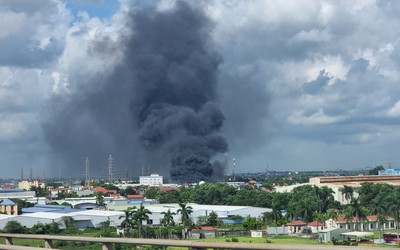 Cháy lớn tại công ty in ở Hải Phòng