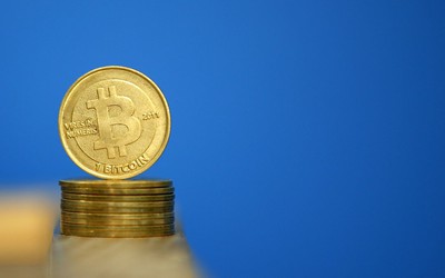 Đầu tư tiền ảo Bitcoin - Những trò chơi may rủi