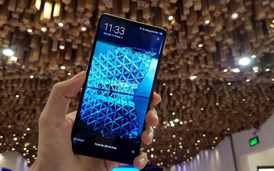 Xiaomi Mi Mix 2 chính thức bán ra tại Việt Nam, giá 13 triệu đồng