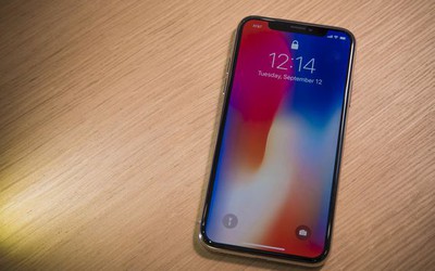 Màn hình iPhone X bị vướng lỗi lưu ảnh (Burn in)