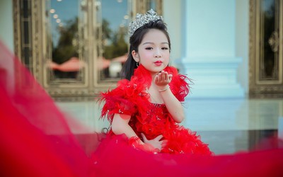 Vẻ đáng yêu của người mẫu nhí Việt Nam vừa đăng quang Hoa hậu nhí Á Âu - Little Miss Eurasia 2018