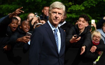 Đề xuất của Wenger về thay đổi thời gian thi đấu World Cup bị phản ứng