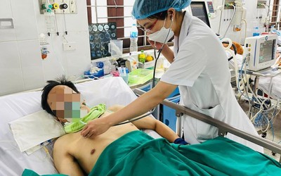 Người đàn ông đột ngột mờ hai mắt, khó thở sau khi uống rượu liên tục