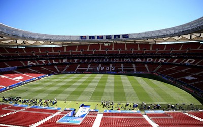 UEFA phạt Atletico trước trận tái đấu với Man City