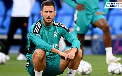 Hazard đưa ra tuyên bố khiến Perez suy sụp