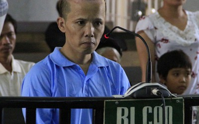 19 năm tù cho người chồng dùng búa đánh vợ tử vong