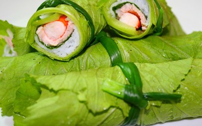 Món ngon cuối tuần: "Chống ngán" dịp Tết với cải xanh cuốn tôm thịt