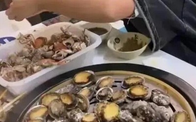 Cô gái ăn cả trăm con bào ngư tại quán buffet khiến ông chủ "nóng mặt"