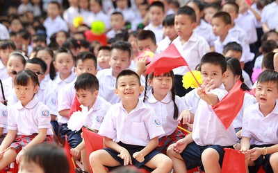 Hàng loạt tỉnh thành thông báo lùi, thay đổi kế hoạch tựu trường