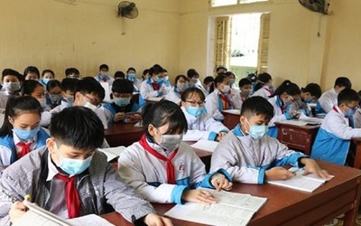 Hàng loạt tỉnh, thành miễn học phí cho học sinh năm học 2021-2022