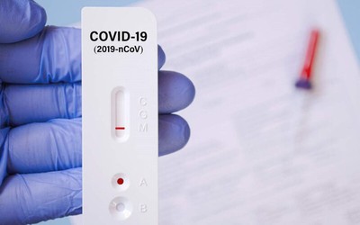 Vì sao nhiều người có triệu chứng nhưng test Covid-19 vẫn âm tính?