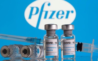 Pfizer xin cấp phép khẩn cấp mũi 4 vắc-xin phòng Covid-19 cho người từ 65 tuổi