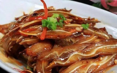 Món ngon cuối tuần: Cách làm tai heo kho ngon đậm đà