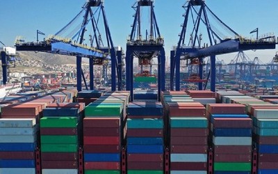 WTO hạ dự báo tăng trưởng thương mại toàn cầu 2023 xuống 0,8%