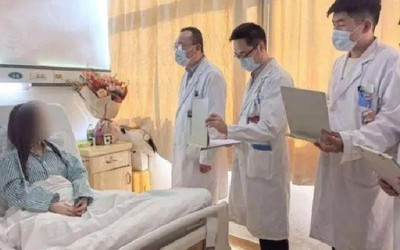 Làm việc này thường xuyên, mới 29 tuổi cô gái đã mắc ung thư dạ dày