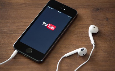 Làm thế nào để nghe nhạc Youtube khi màn hình đã tắt trên iPhone?