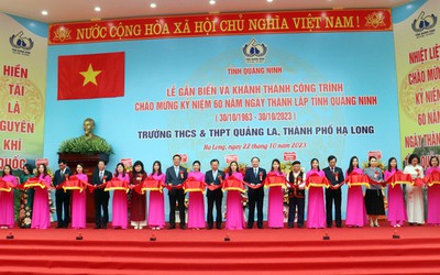 Quảng Ninh: Gắn biển 4 công trình 1.200 tỷ đồng chào mừng thành lập tỉnh