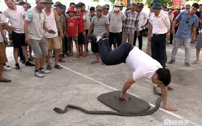 Hải Phòng: Độc đáo trò chơi pháo đất trên quê hương Trạng Trình