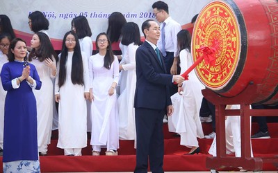 Học sinh cả nước nô nức dự lễ khai giảng năm học mới 2018 - 2019