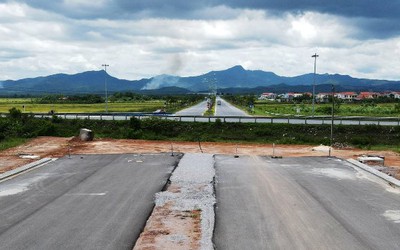 Quảng Bình: Nguyên nhân tuyến đường 165 tỷ đồng chưa thể thông tuyến