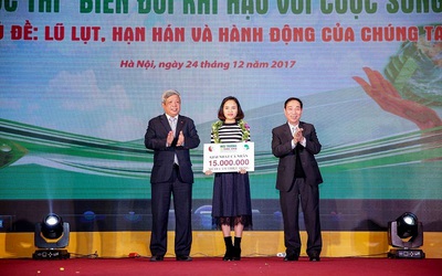 Biến nỗi đau thành hành động, nữ sinh đạt giải Nhất cuộc thi lớn