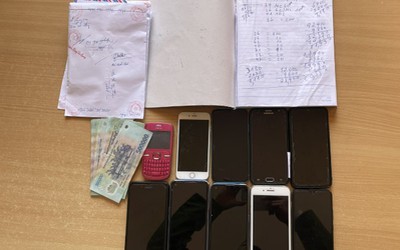 Nghệ An: Phá đường dây con gái tổ chức đánh bạc, mẹ trợ giúp ghi lô đề