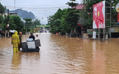 Nghệ An: Người dân yêu cầu làm rõ nguyên nhân xảy ra trận lụt lịch sử