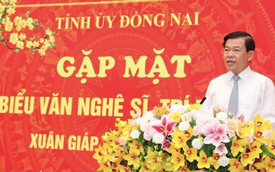 Đồng Nai: Gặp mặt đại biểu văn nghệ sĩ, tri thức đầu Xuân 2024