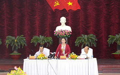 Chủ tịch Quốc hội Nguyễn Thị Kim Ngân cùng đoàn công tác làm việc với tỉnh Bình Thuận