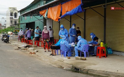 Bình Thuận thêm 562 ca dương tính với SARS-CoV-2, hơn 400 ca cộng đồng