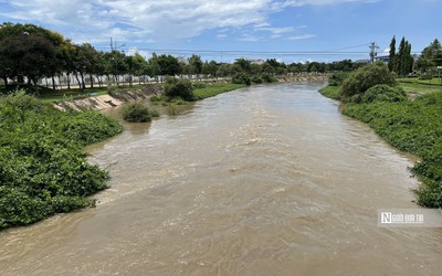 Bình Thuận: Nhóm học sinh rủ nhau đi đá bóng, tắm kênh, một em mất tích