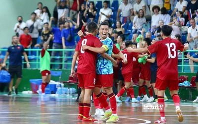 Tuyển futsal Việt Nam ngược dòng ngoạn mục trước đội hạng 4 thế giới