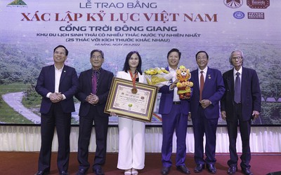 Quảng Nam: Trao kỷ lục cho khu du lịch có nhiều thác nước tự nhiên nhất