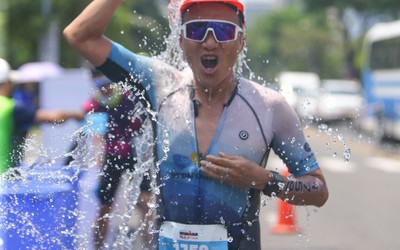 Các nhà vô địch giải Ironman 70.3 Việt Nam