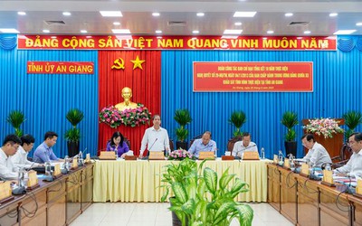 "Không cào bằng" trong thực hiện tinh giảm biên chế giáo viên