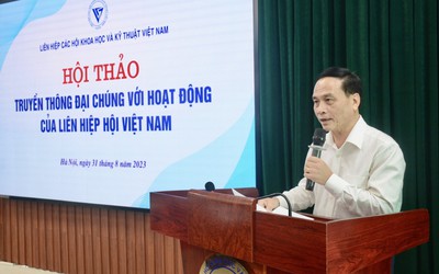 Chủ động "nắn dòng" thông tin sai lệch