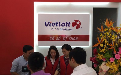 "Xông đất" Vietlott mùng 2 Tết, ai sẽ ẵm giải "khủng" hơn 300 tỷ đồng?