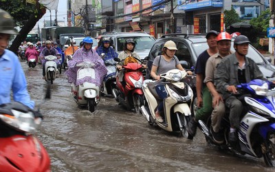 Sau nắng nóng, cảnh báo mưa to, lũ quét một số tỉnh Bắc Bộ