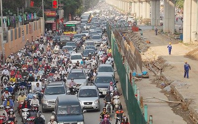 Sẽ thí điểm cấm xe máy trên đường Nguyễn Trãi, Lê Văn Lương