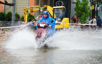 Ảnh hưởng áp thấp nhiệt đới, học sinh Đà Nẵng nghỉ học ngày 17/10