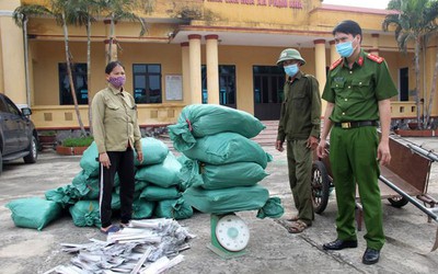 Hải Dương: Bắt quả tang người phụ nữ U50 vận chuyển 3 tạ pháo bằng xe cải tiến