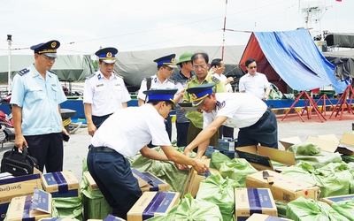 Tăng cường "quả đấm thép" phòng chống buôn lậu, gian lận thương mại dịp Tết Nguyên đán