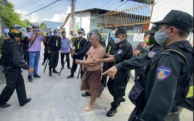 Tiền Giang: Khống chế kẻ tạt axít cố thủ trong phòng trọ